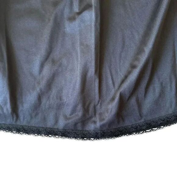 Vanity Fair Black Satin  Glance Slit  Lace Trim Pull On Elastic Waist SZ M - Picture 3 of 10